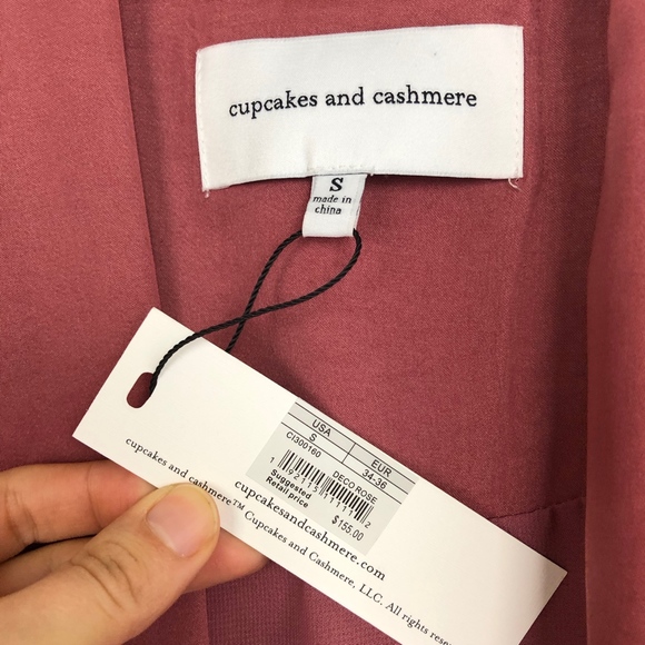 Cupcakes & Cashmere Duster - Picture 4 of 6